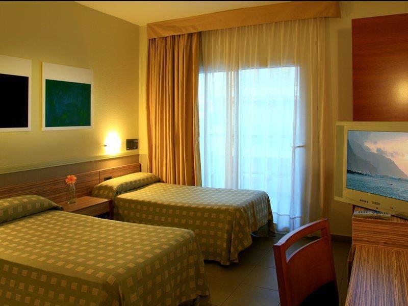 פינדה דה מר Aqua Hotel Promenade & Spa 4Sup מראה חיצוני תמונה